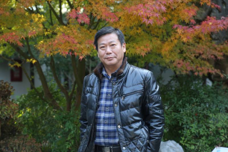 黄劲松.jpg