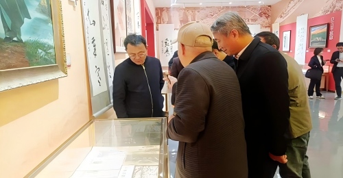 008(1).jpg 008(1).jpg