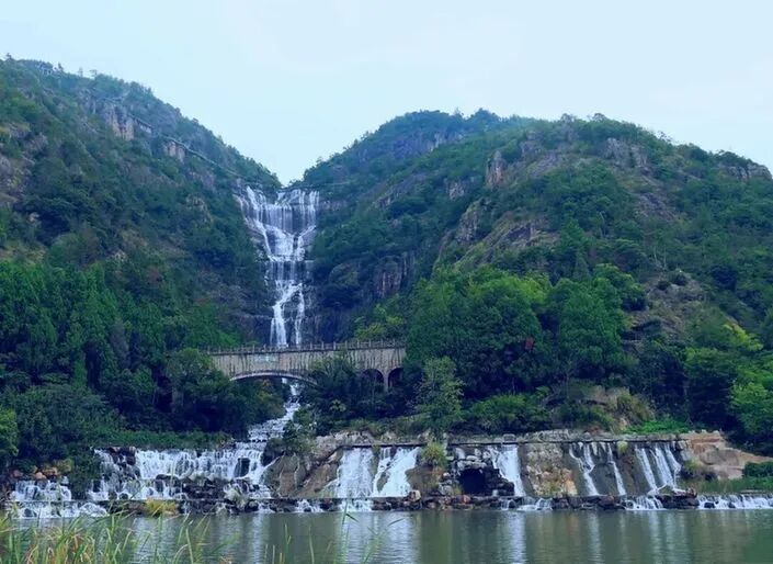 霞满天台山2.jpg